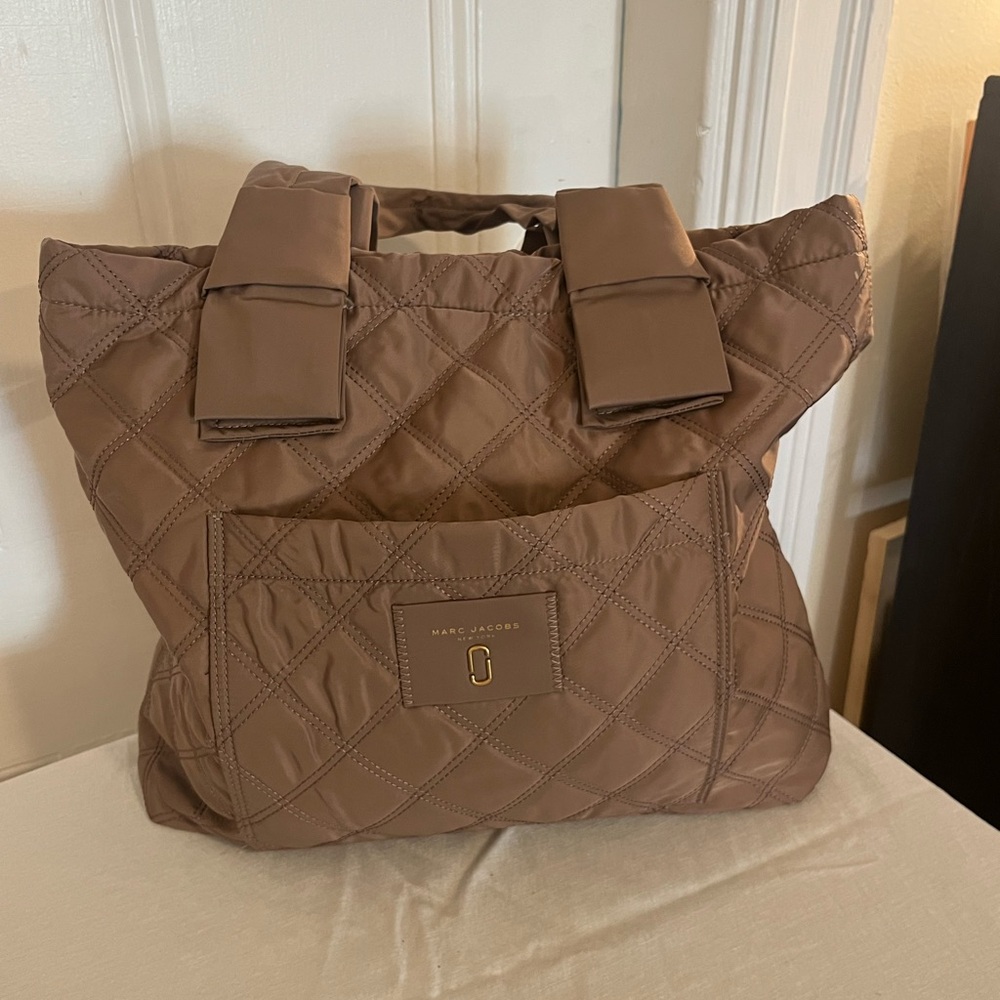 Marc Jacobs Knot Quilted Nylon Tote